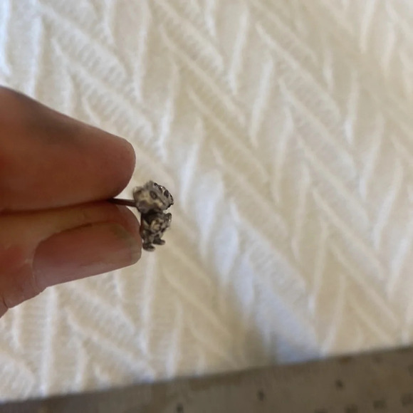 Sterling silver Little mice earrings holding cheese studs - Picture 3 of 7